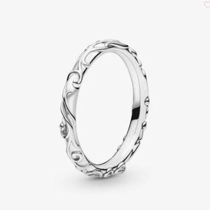 PANDORA Regal Band Ring (size 8.5)